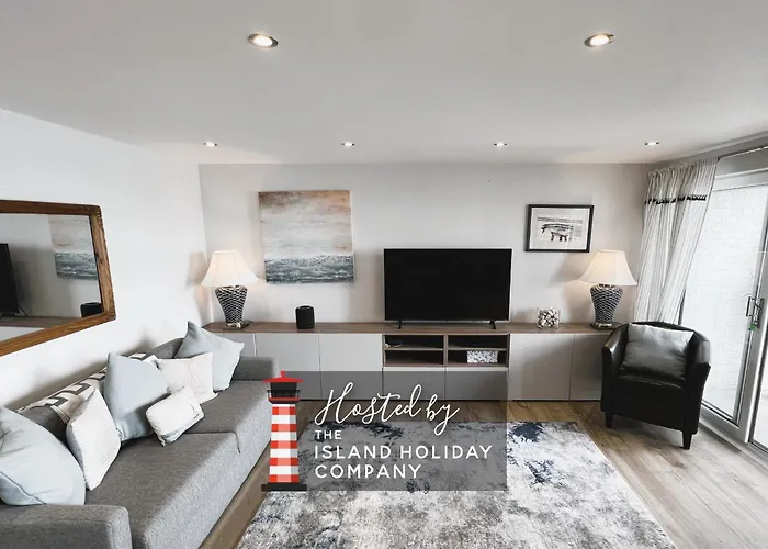 25 Breakwaters - Pet Friendly