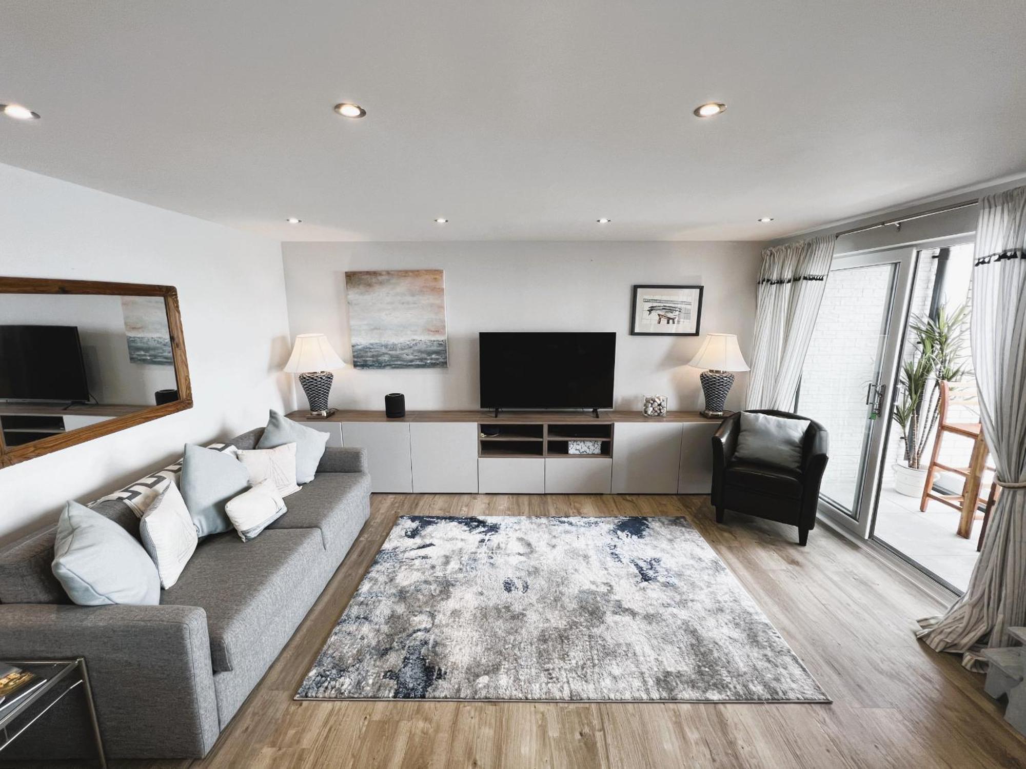 25 Breakwaters - Pet Friendly *